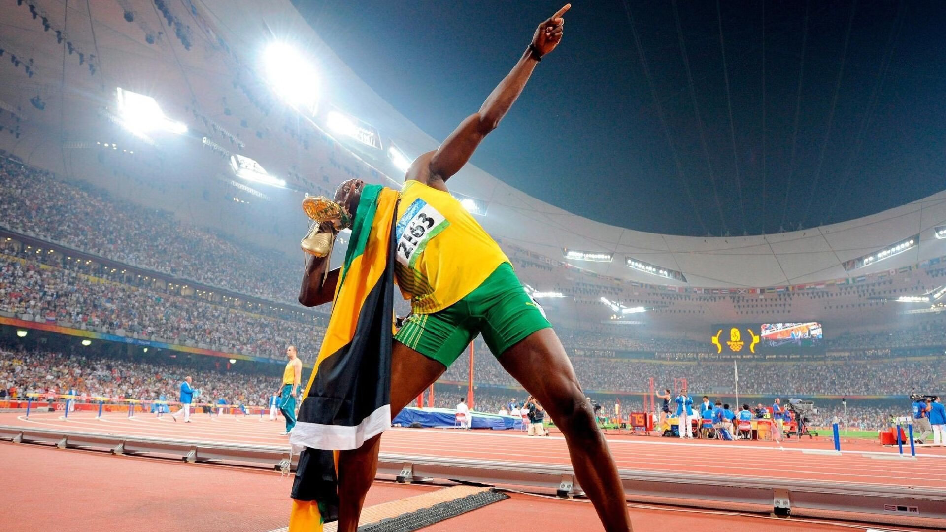 德甲：法兰克福4-3绝平莱比锡，场面跌宕起伏，德甲法兰克福对不莱梅